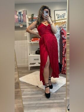 Band of the Free Anina Ruby Red Wrap Midi Dress NWT Size M